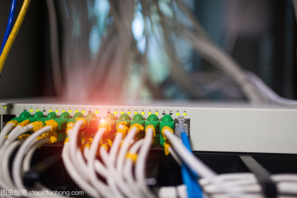 核心交換機(jī)技術(shù)在現(xiàn)代網(wǎng)絡(luò)空間中的關(guān)鍵地位